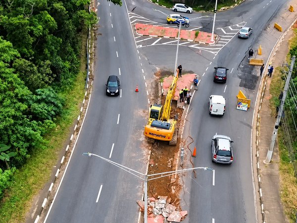 Estrada de Caucaia tem alterações no tráfego devido problemas de solo