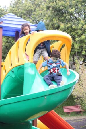 SESI Diverte reúne crianças e famílias em dia de lazer e cultura em Cotia