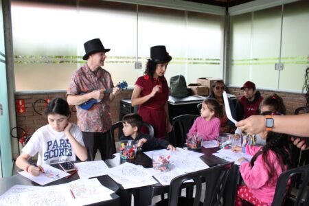 SESI Diverte reúne crianças e famílias em dia de lazer e cultura em Cotia